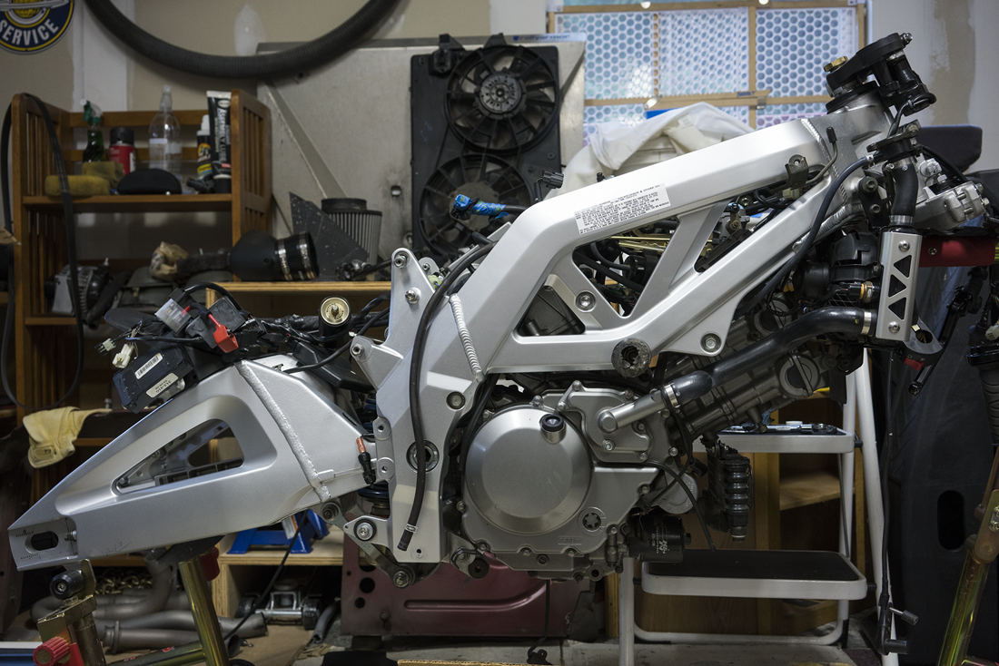 started working on the SV650S again... || blog.peterlombardi.com